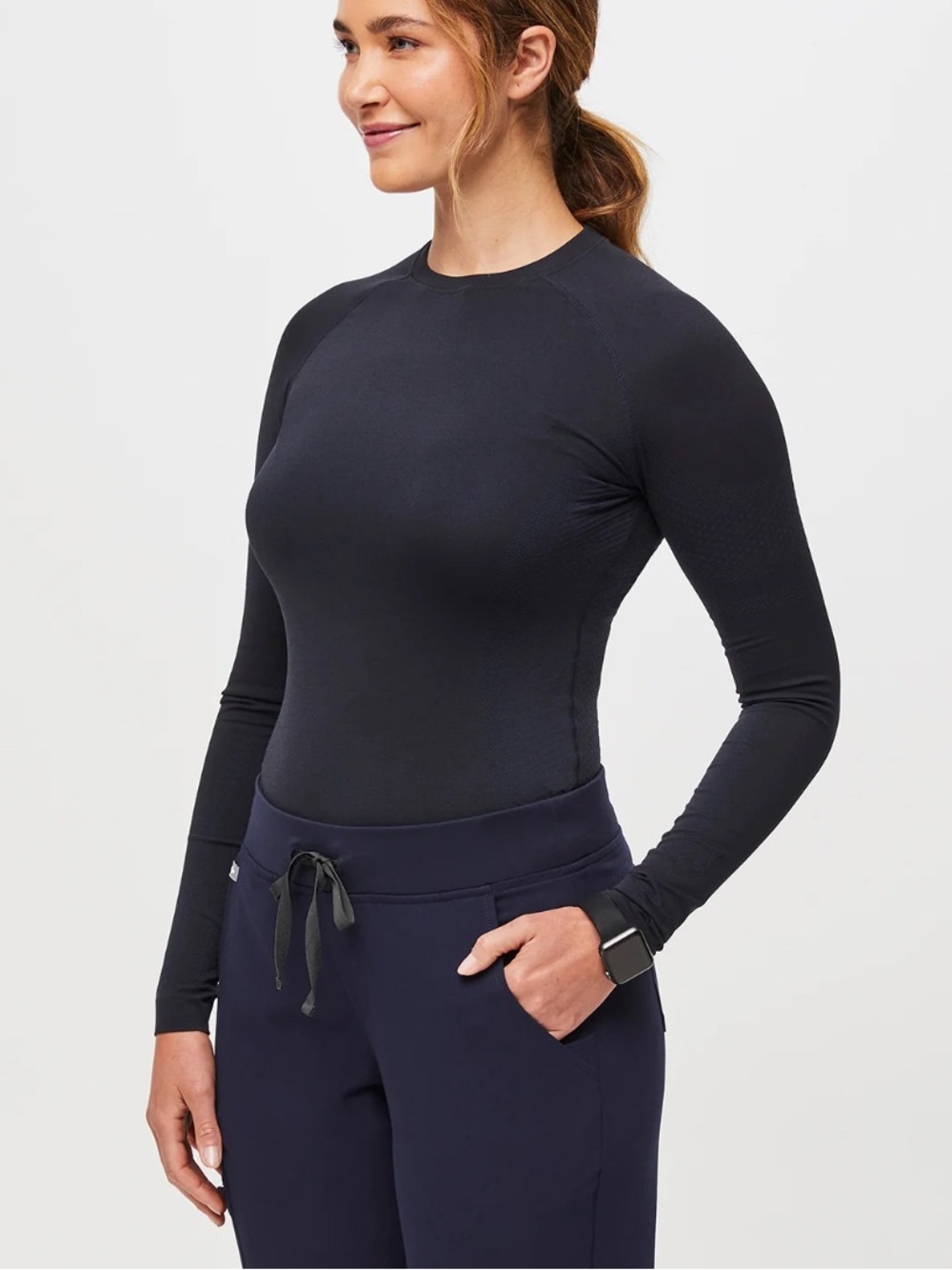 Figs women size s Black Long-Sleeve Crew Neck Top